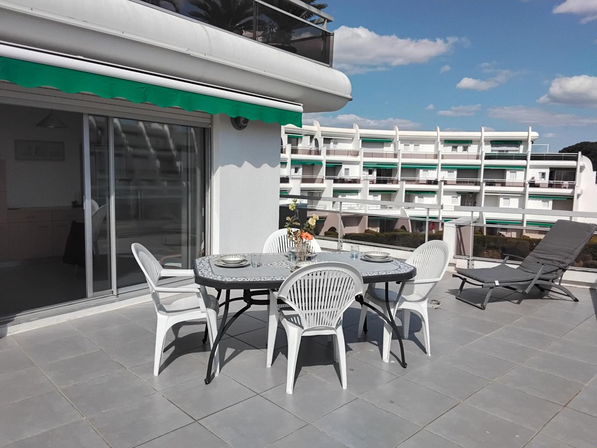 Vittoria Immobilier 10 - Reglement Sur Place -Cheques Vacances Acceptes La Grande-Motte Habitación foto